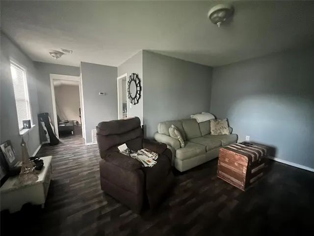 Photo 6 — 619 W Locust Street, Tecumseh, OK 74873