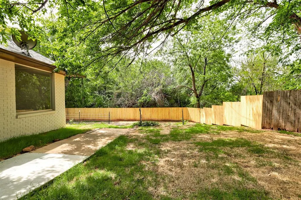 Photo 38 — 1801 Hardy Drive, Edmond, OK 73013