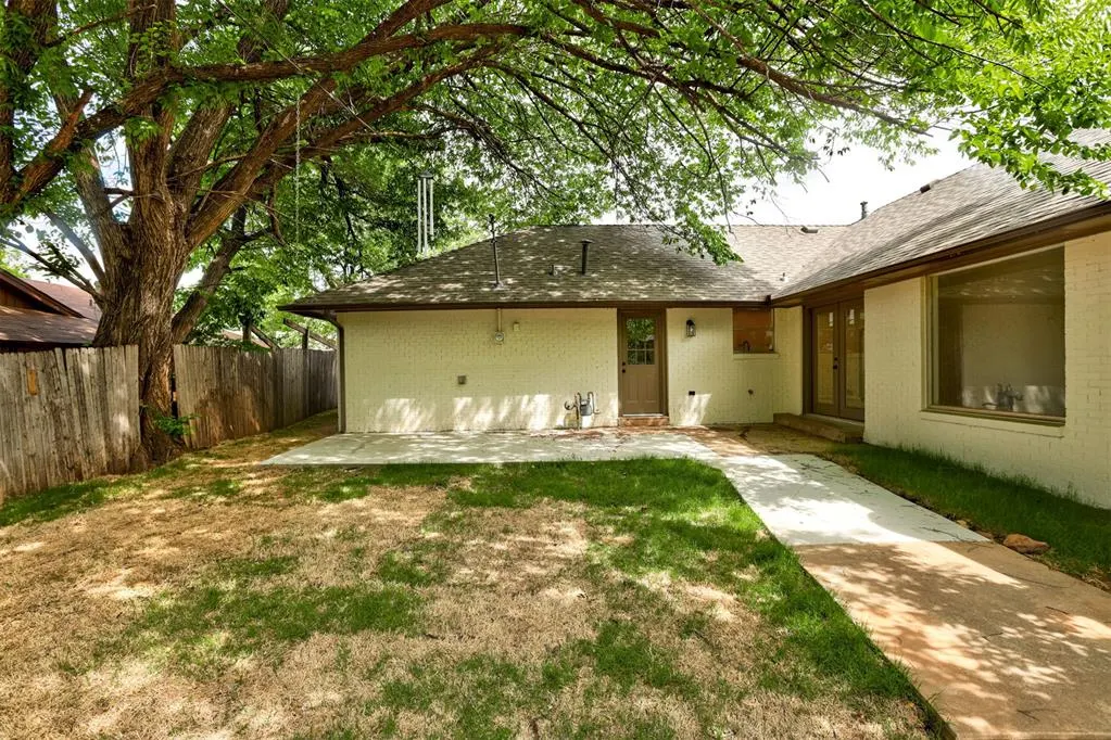 Photo 39 — 1801 Hardy Drive, Edmond, OK 73013