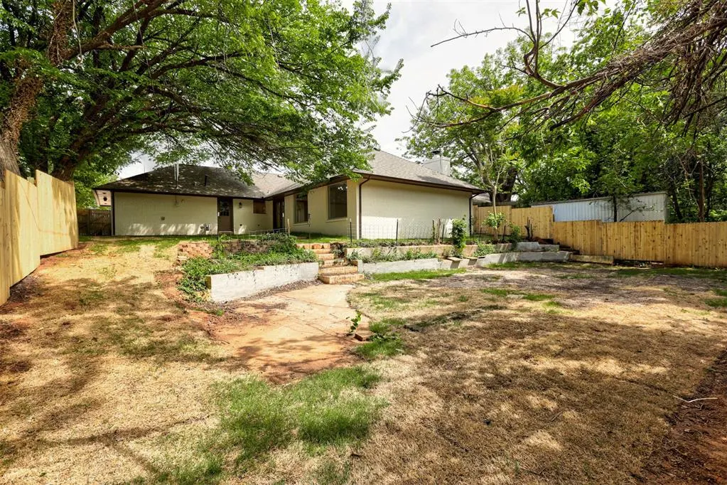 Photo 40 — 1801 Hardy Drive, Edmond, OK 73013