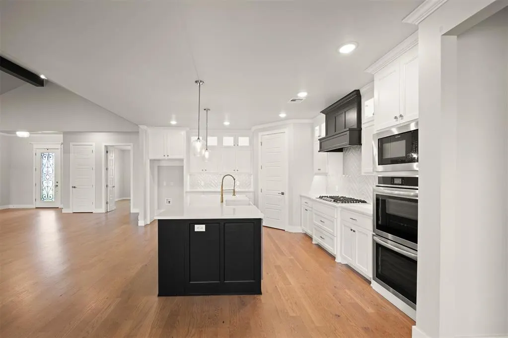 Photo 19 — 3452 Woodland Springs Drive, Norman, OK 73072