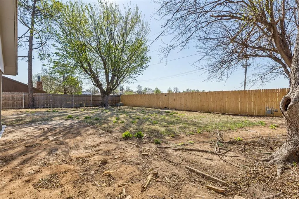 Photo 41 — 7416 NW 101st Street, Oklahoma City, OK 73162