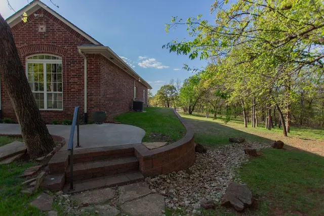 Photo 4 — 14901 NW Sharon Springs Drive, Jones, OK 73049