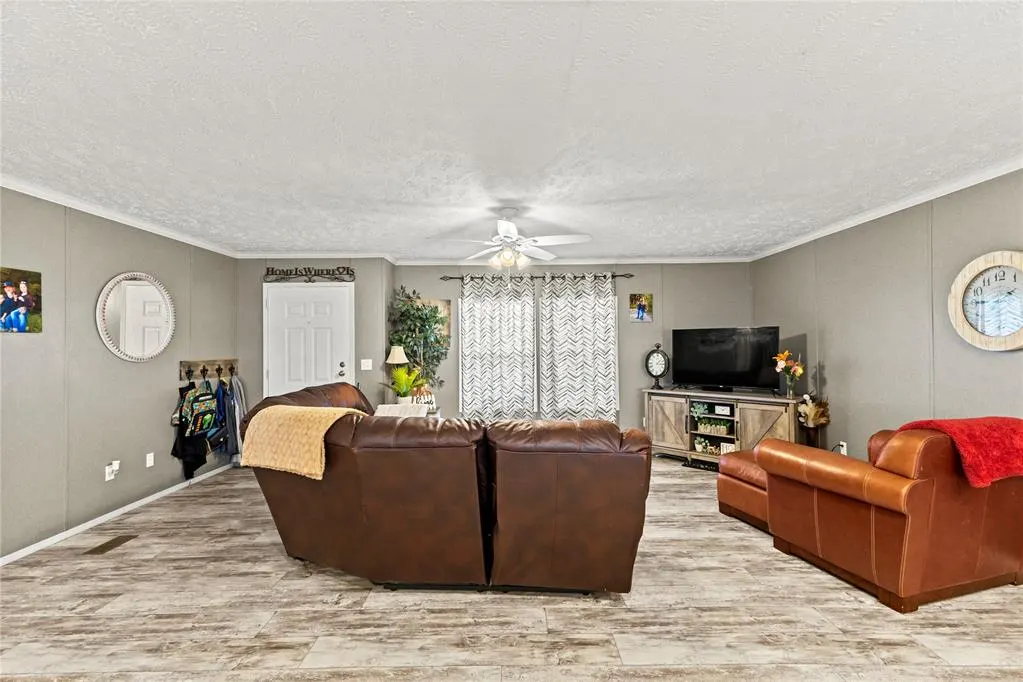Photo 8 — 130 Hydro Hills Road, Hydro, OK 73048
