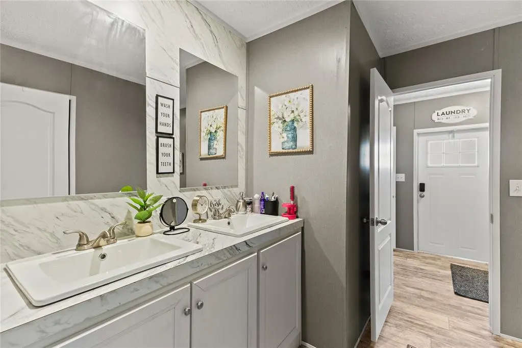 Photo 24 — 130 Hydro Hills Road, Hydro, OK 73048