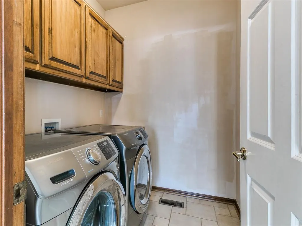 Photo 21 — 16516 Covington Manor, Edmond, OK 73012