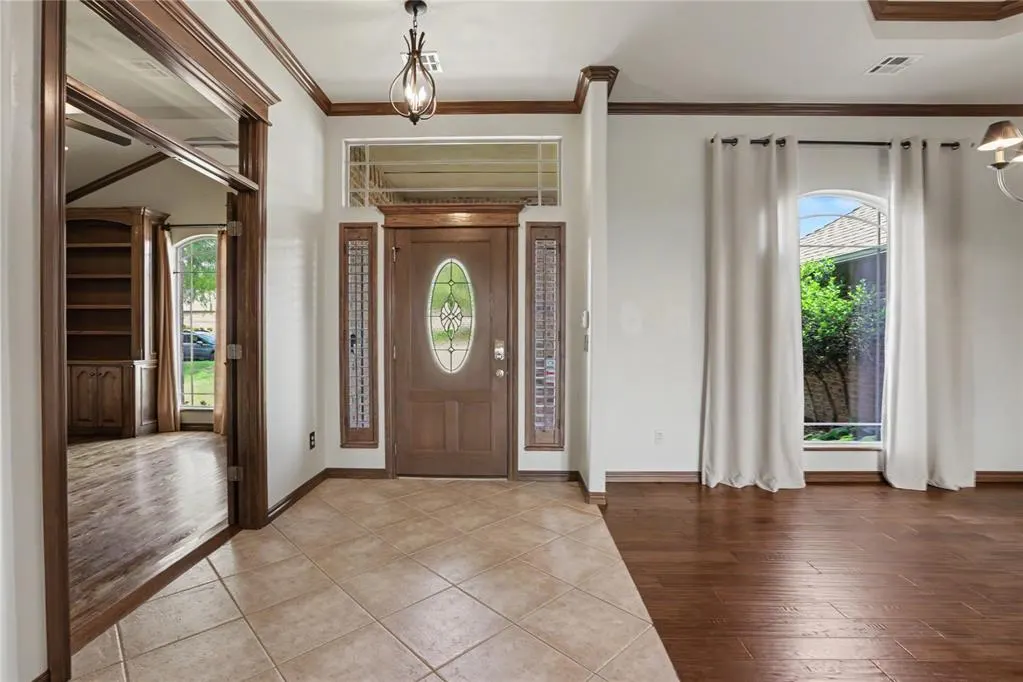 Photo 12 — 2304 Hanover Lane, Edmond, OK 73034