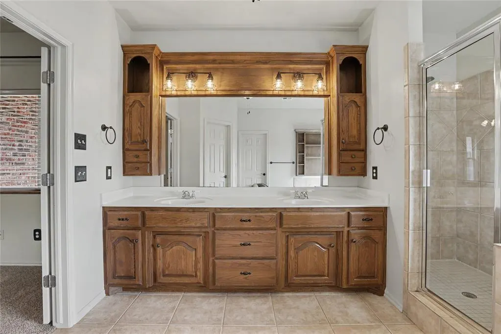 Photo 28 — 2304 Hanover Lane, Edmond, OK 73034