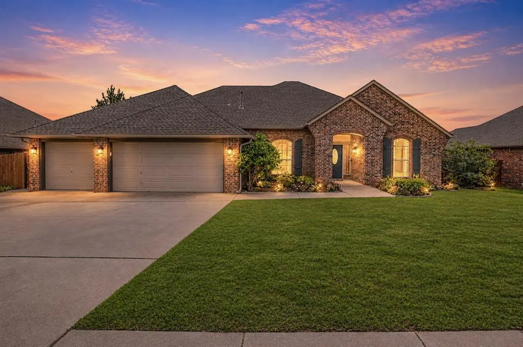 Photo 43 — 2304 Hanover Lane, Edmond, OK 73034
