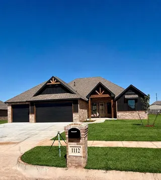 Sold home at 1112 JOZIE Way