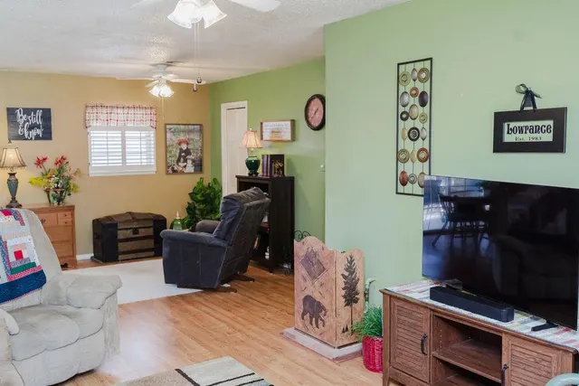 Photo 5 — 110 Ramsey Place, Elk City, OK 73644