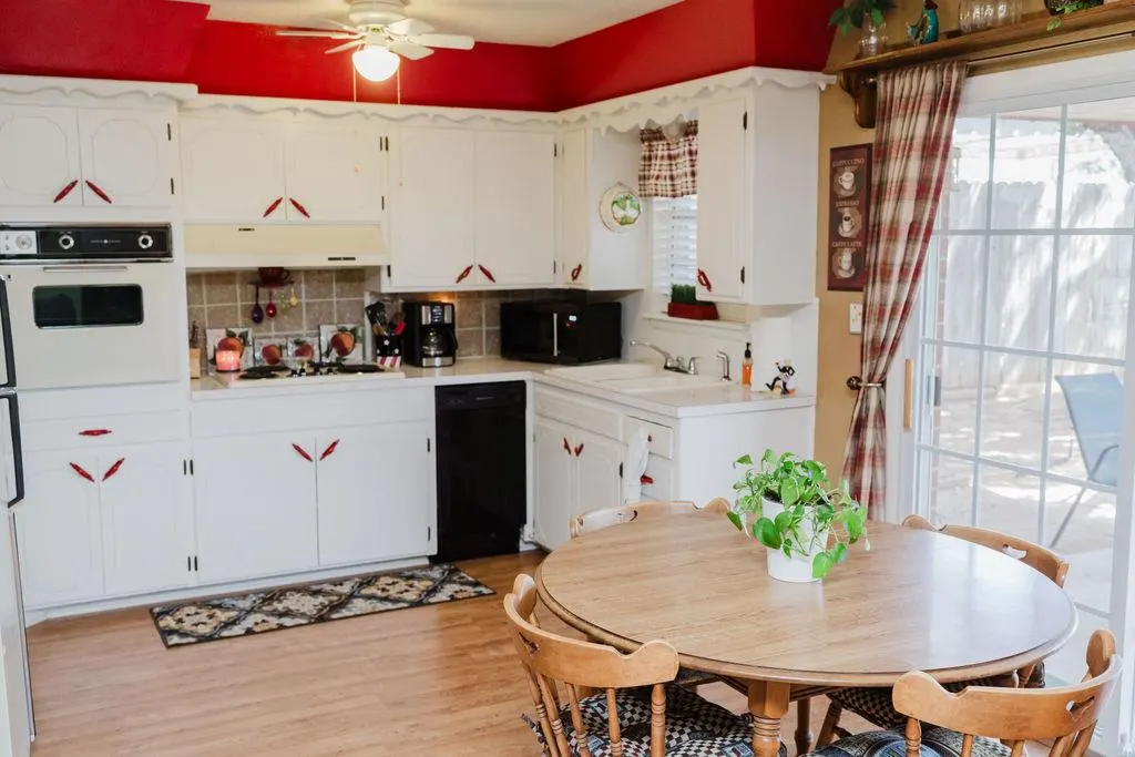 Photo 8 — 110 Ramsey Place, Elk City, OK 73644