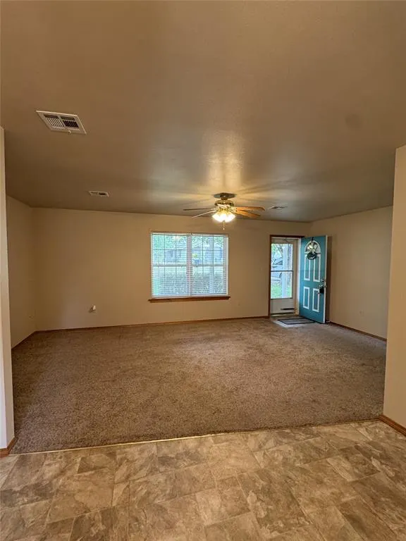 Photo 5 — 818 N Cleason Avenue, Davenport, OK 74026