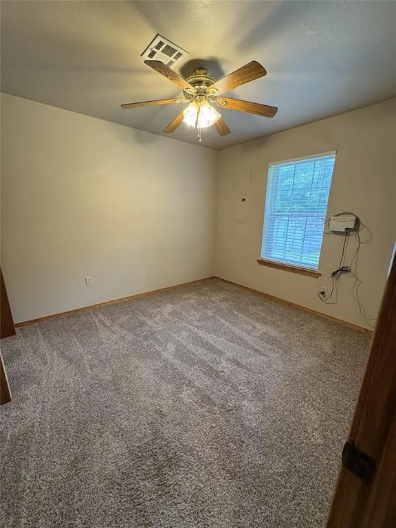 Photo 9 — 818 N Cleason Avenue, Davenport, OK 74026