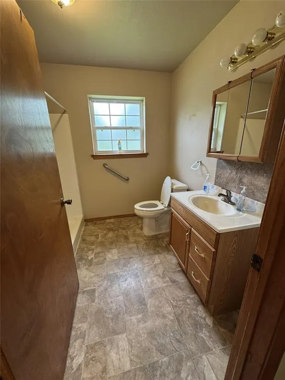 Photo 11 — 818 N Cleason Avenue, Davenport, OK 74026