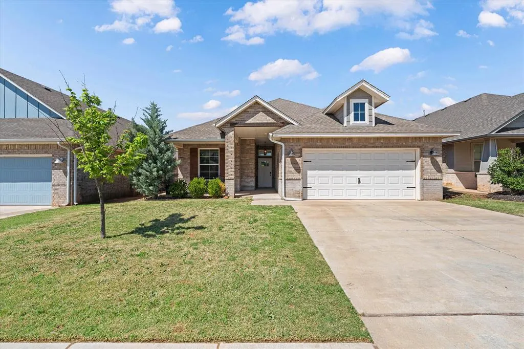 Front exterior — 801 NW 192nd Terrace, Edmond, OK 73012