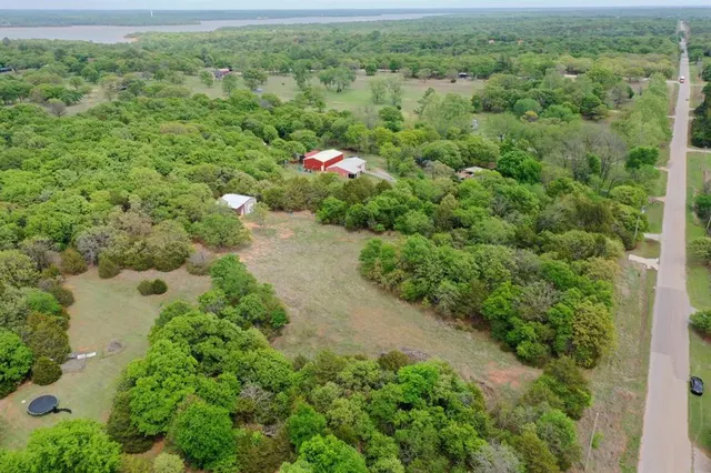 Photo 5 — 10101 E Lindsey Street, Norman, OK 73026