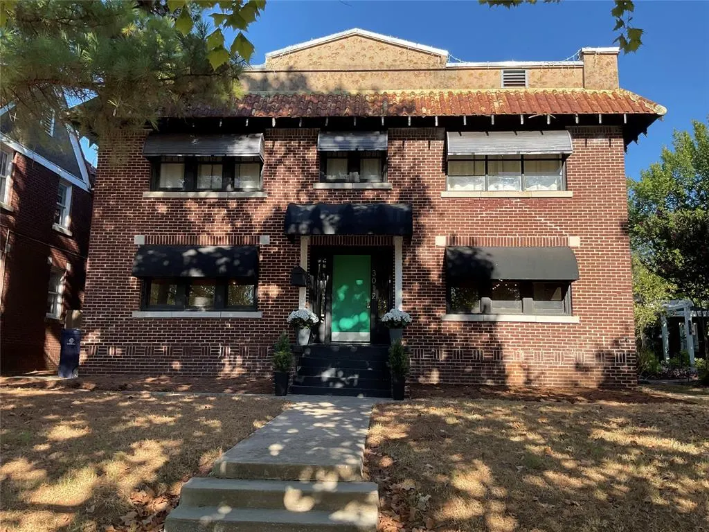 Front exterior — 3012 N Robinson Avenue, Oklahoma City, OK 73103