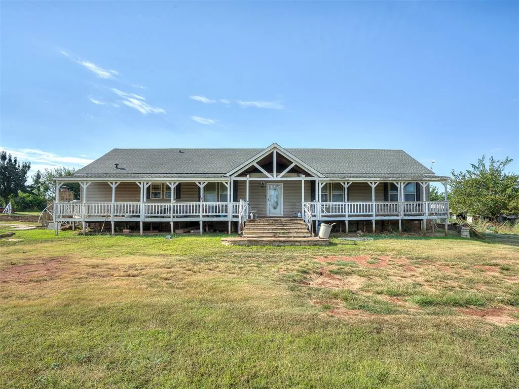 Photo 5 — 4124 E Horseshoe Lane, Moore, OK 73160
