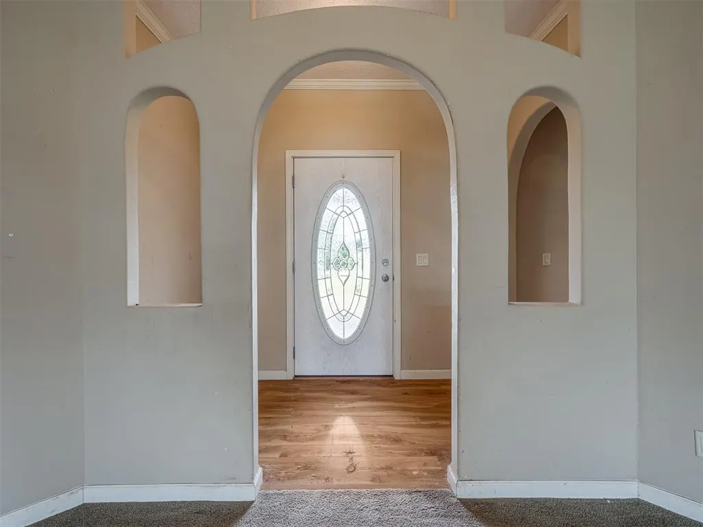 Photo 7 — 4124 E Horseshoe Lane, Moore, OK 73160