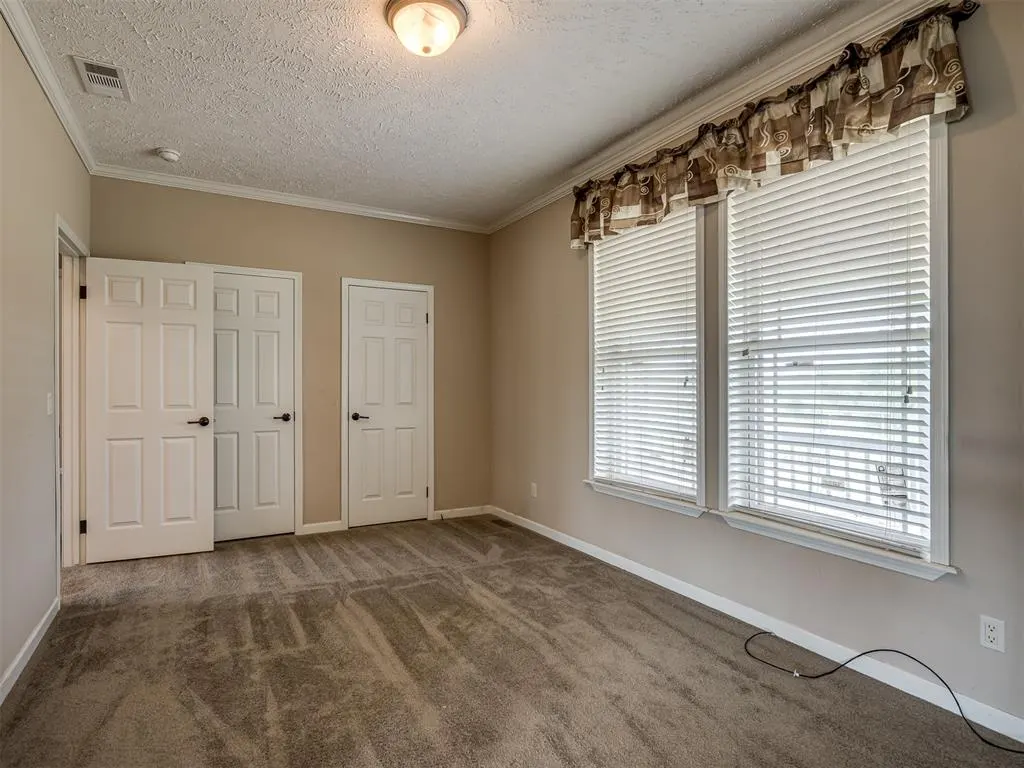 Photo 17 — 4124 E Horseshoe Lane, Moore, OK 73160