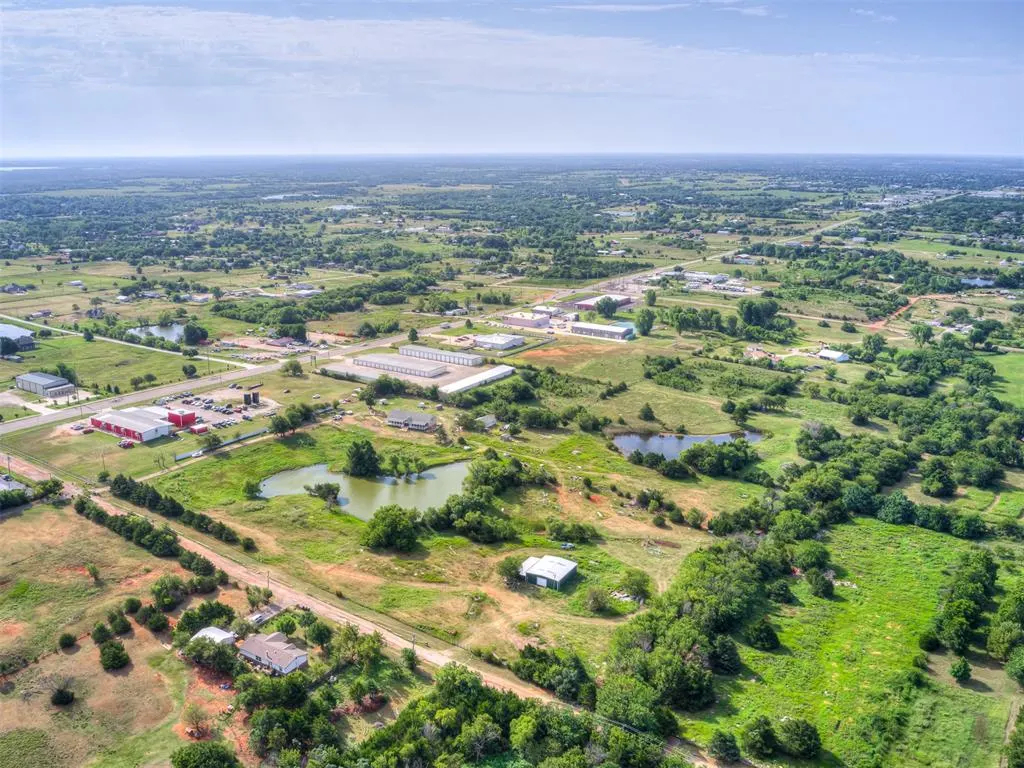 Photo 28 — 4124 E Horseshoe Lane, Moore, OK 73160