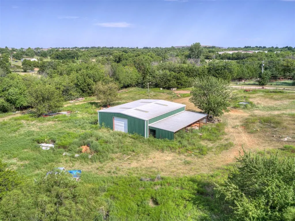 Photo 32 — 4124 E Horseshoe Lane, Moore, OK 73160