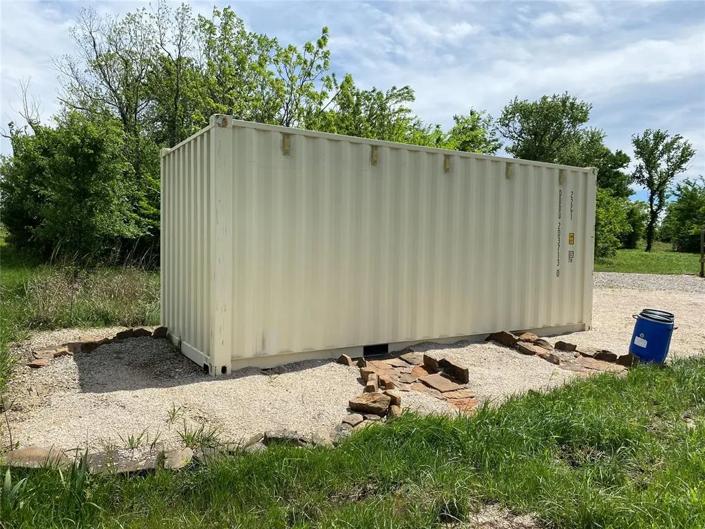 Photo 17 — D390 Road, Dustin, OK 74839