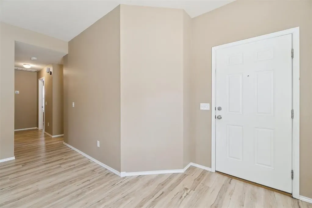 Photo 6 — 1821 Hannah Lane, Oklahoma City, OK 73127