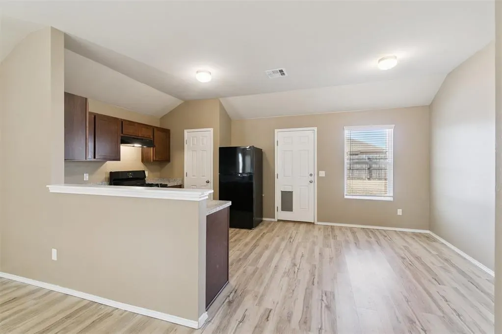 Photo 11 — 1821 Hannah Lane, Oklahoma City, OK 73127