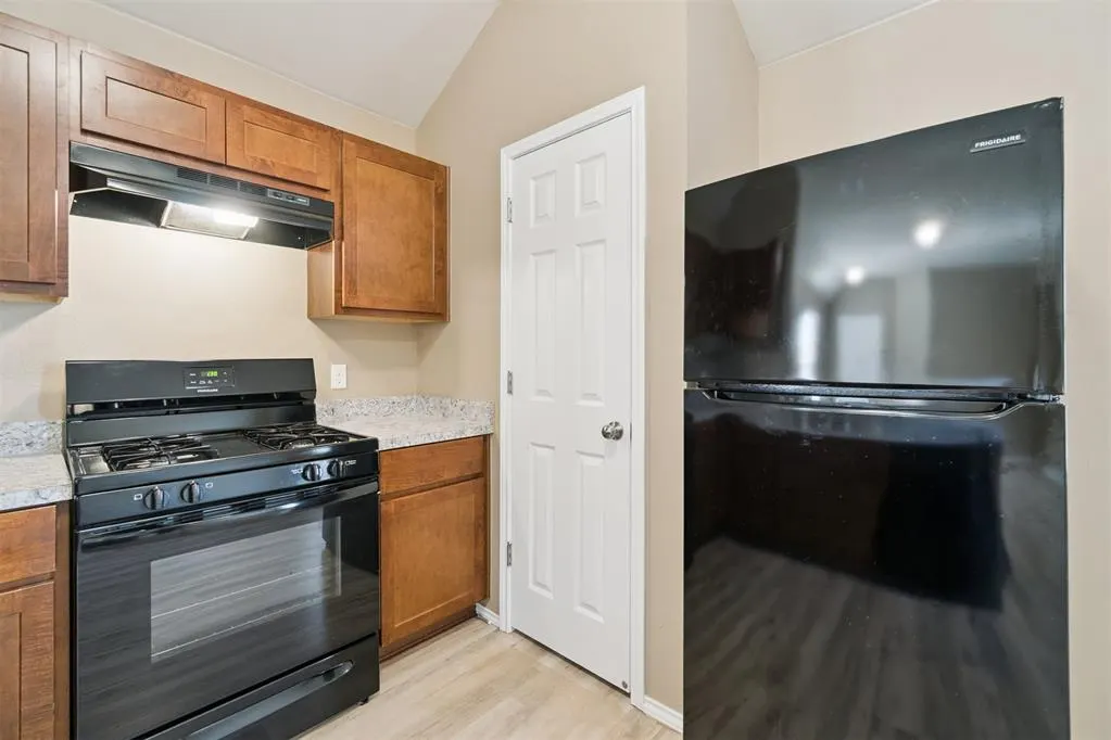 Photo 16 — 1821 Hannah Lane, Oklahoma City, OK 73127