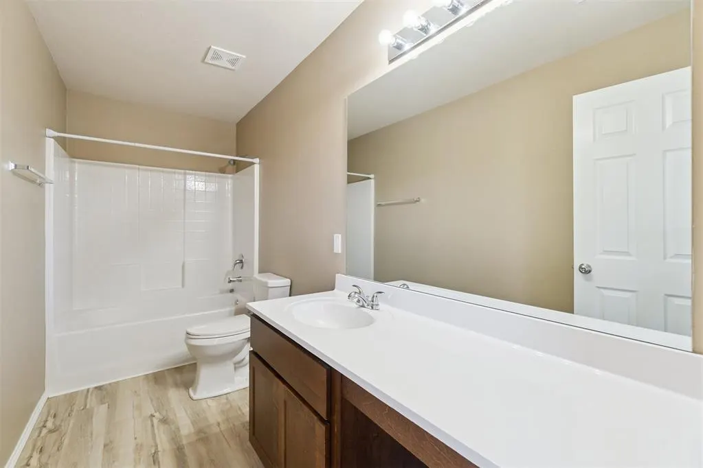 Photo 24 — 1821 Hannah Lane, Oklahoma City, OK 73127