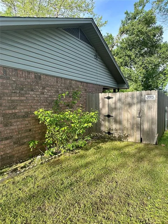 Photo 44 — 221 Sooner Road, Holdenville, OK 74848