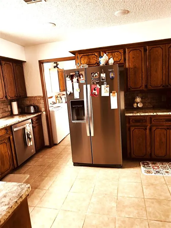 Photo 8 — 221 Sooner Road, Holdenville, OK 74848