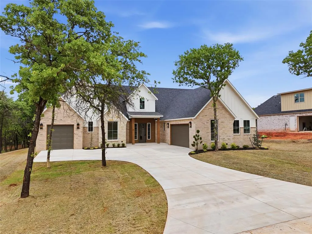 Photo 2 — 8040 Sacred Forest, Arcadia, OK 73007