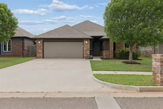 Sold home at 17605 Black Hawk Drive