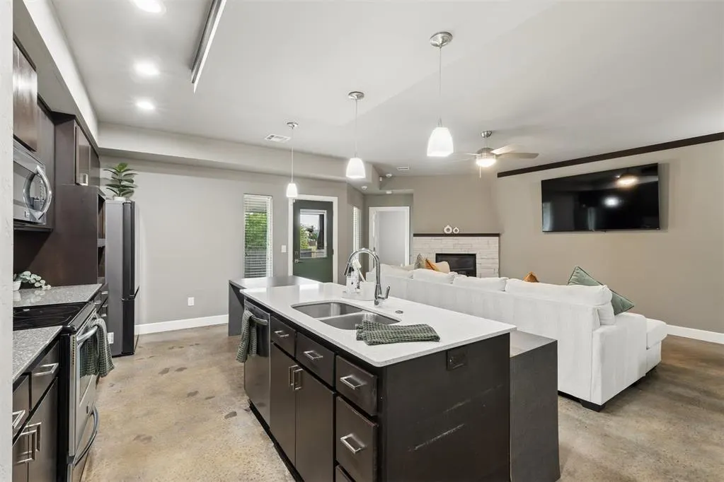 Photo 6 — 17605 Black Hawk Drive, Edmond, OK 73012