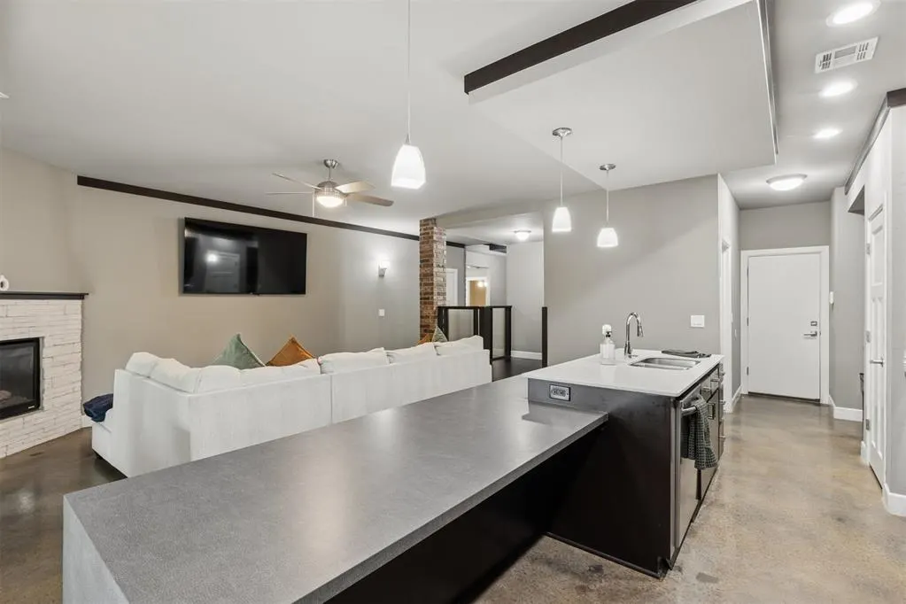 Photo 8 — 17605 Black Hawk Drive, Edmond, OK 73012