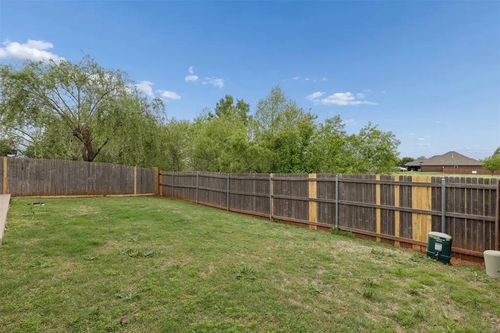 Photo 37 — 17605 Black Hawk Drive, Edmond, OK 73012