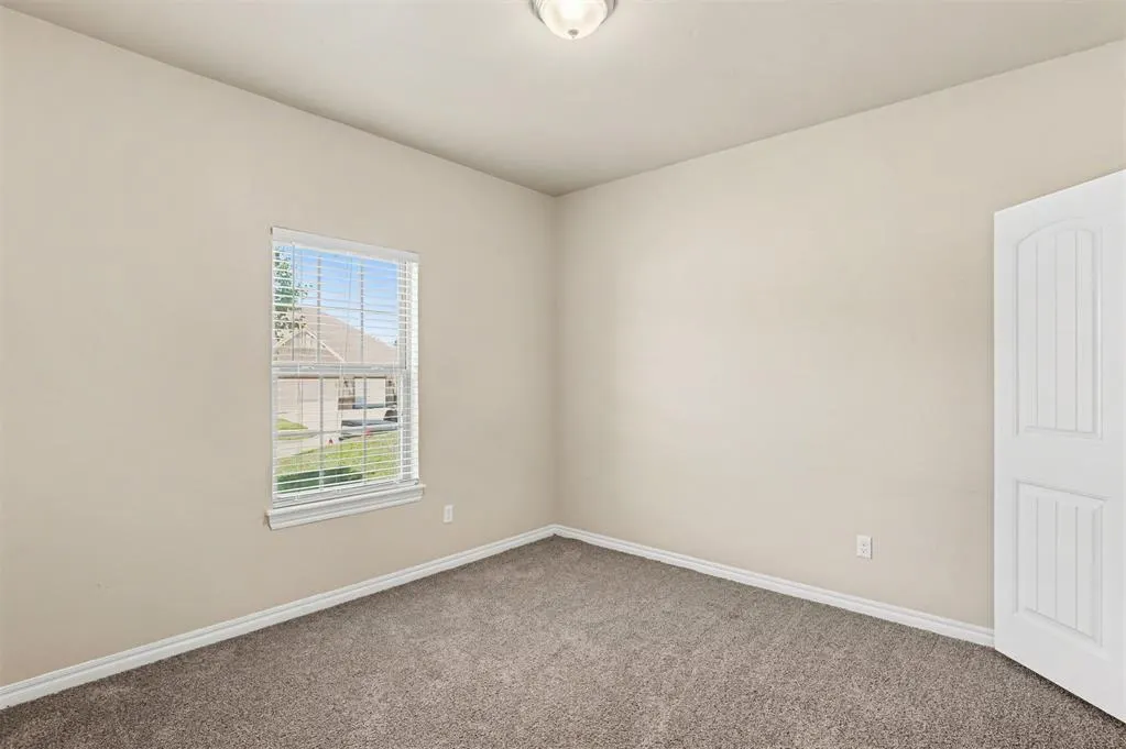 Photo 17 — 2400 Bretton Lane, Edmond, OK 73012