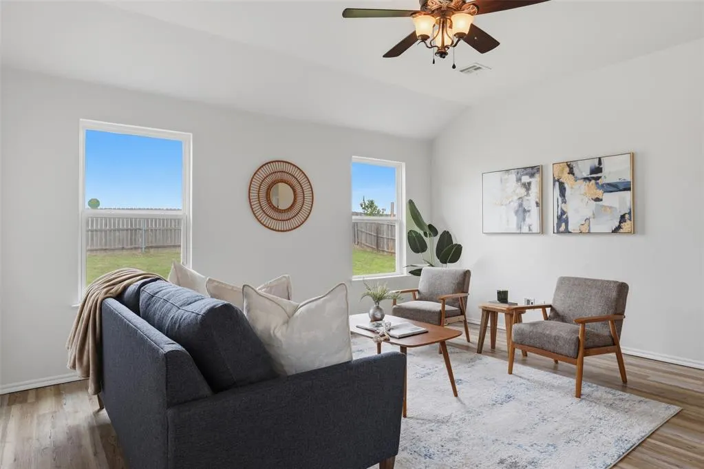 Photo 4 — 2316 Bradford Circle, Newcastle, OK 73065
