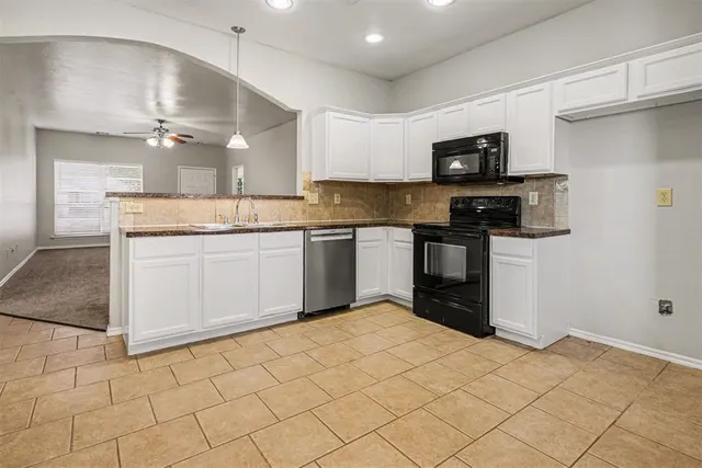 Photo 4 — 8613 SW 46th Place, Oklahoma City, OK 73179