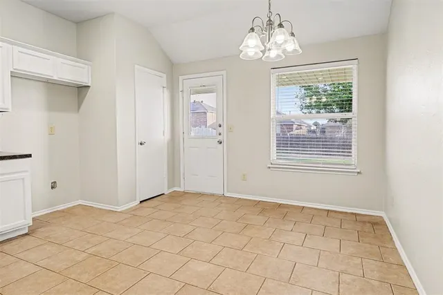 Photo 5 — 8613 SW 46th Place, Oklahoma City, OK 73179