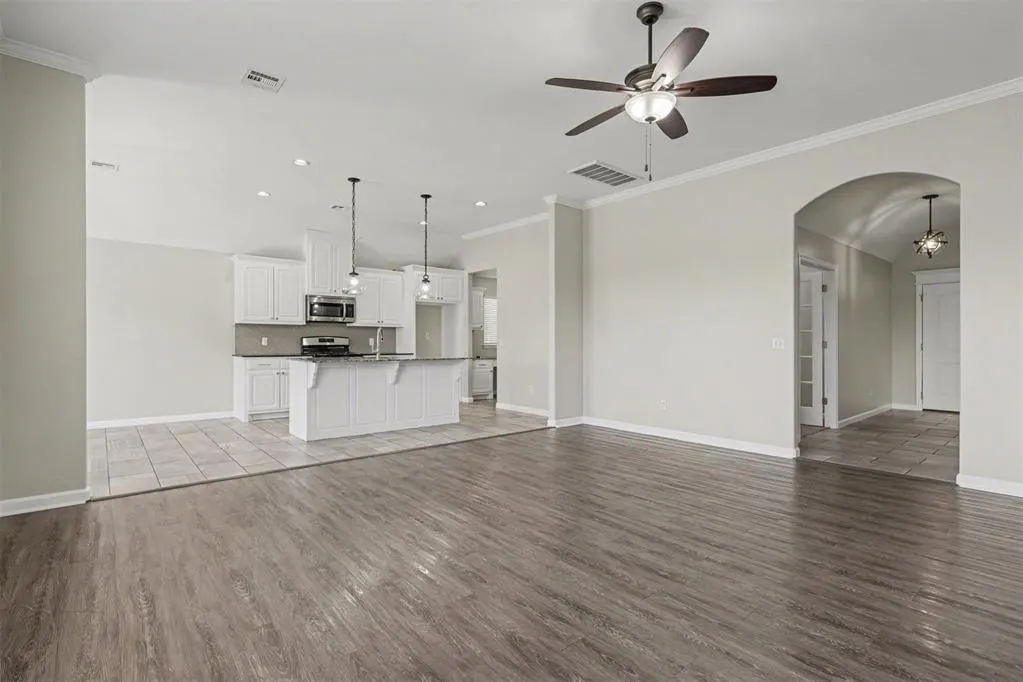 Photo 6 — 11205 SW 41st Terrace, Mustang, OK 73064