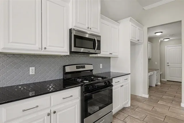 Photo 7 — 11205 SW 41st Terrace, Mustang, OK 73064