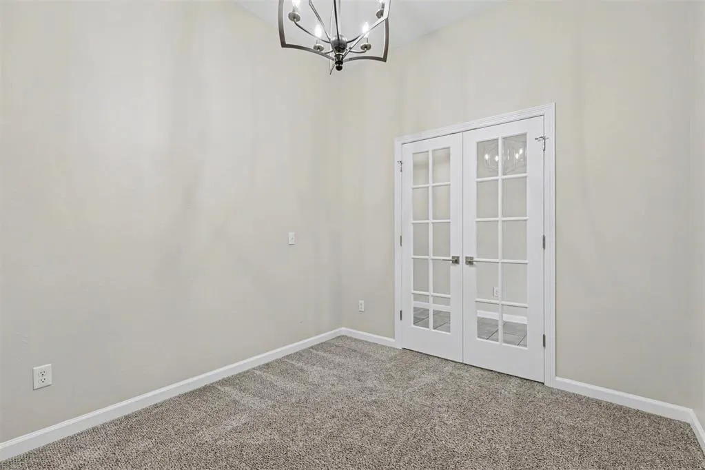Photo 11 — 11205 SW 41st Terrace, Mustang, OK 73064