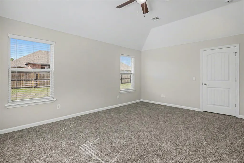 Photo 14 — 11205 SW 41st Terrace, Mustang, OK 73064