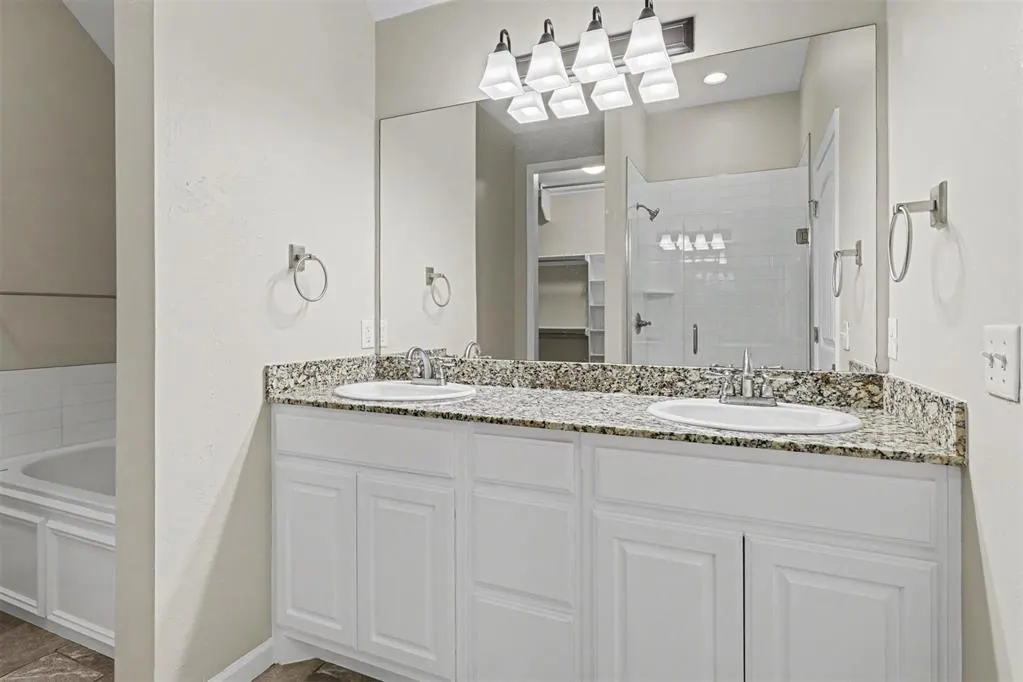Photo 15 — 11205 SW 41st Terrace, Mustang, OK 73064