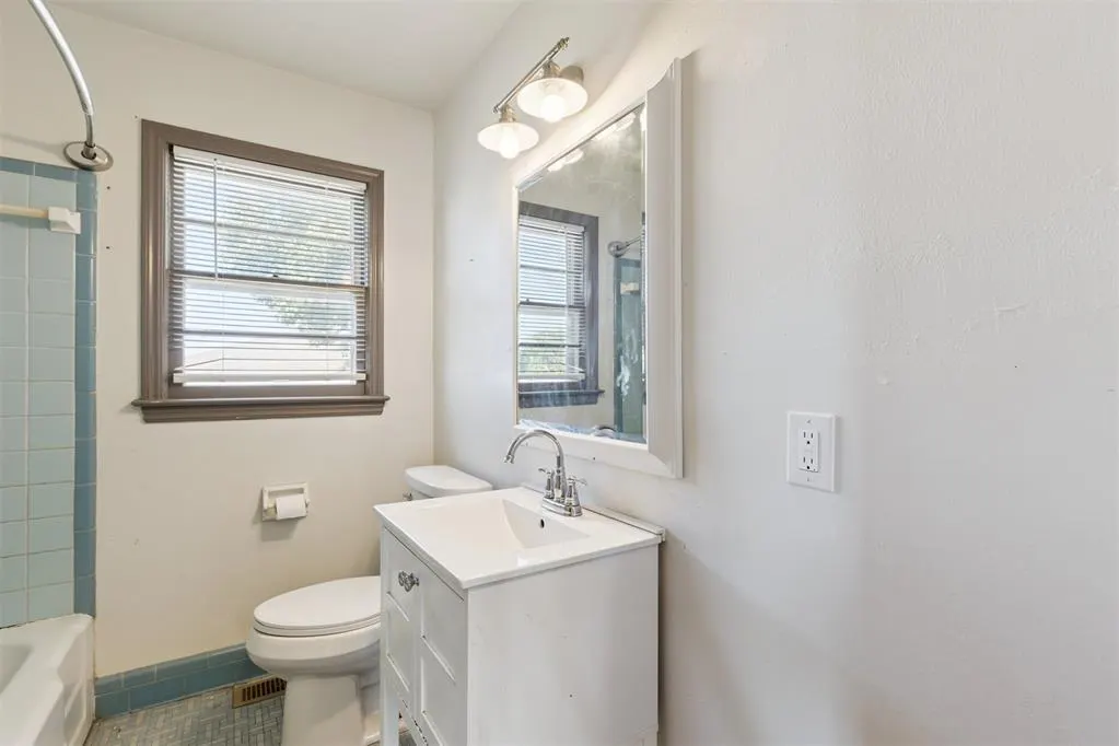 Photo 16 — 2837 NW 66th Street, Oklahoma City, OK 73116
