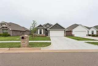 Sold home at 16129 Villa Valeria Way